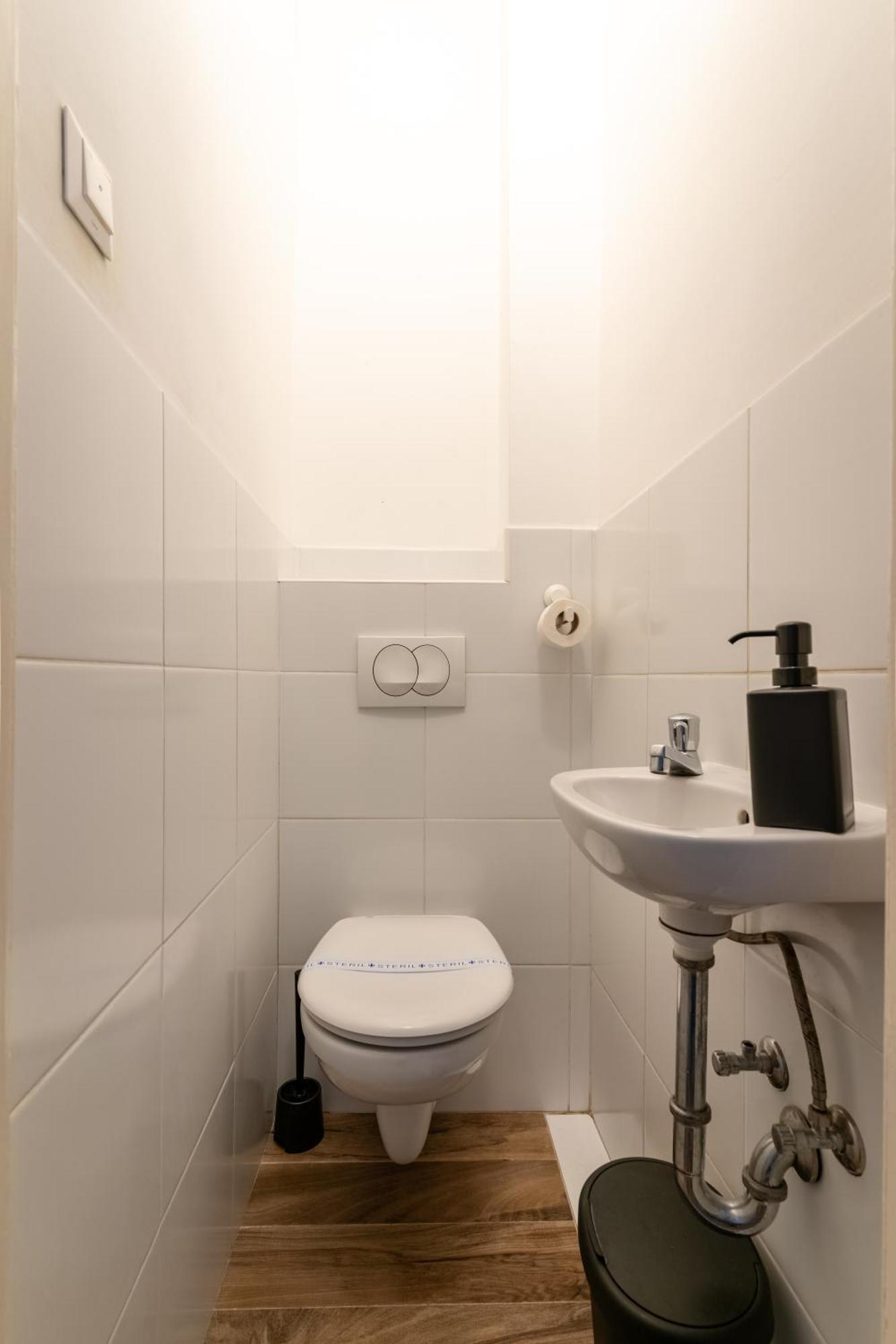 Wave - 3 Bedroom Apt In Center 부다페스트 외부 사진