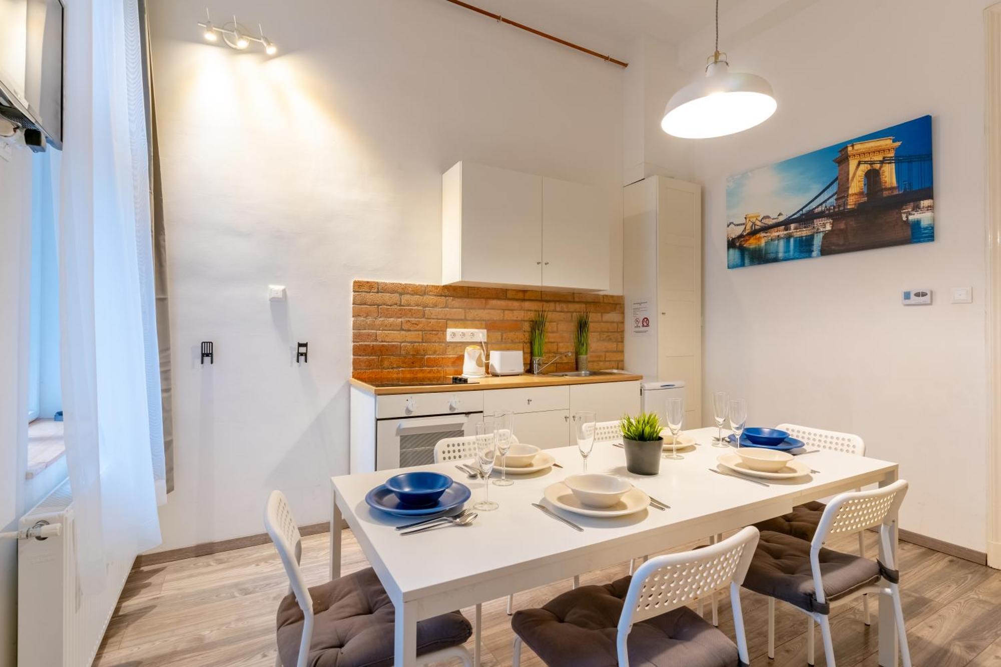 Wave - 3 Bedroom Apt In Center 부다페스트 외부 사진